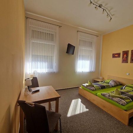 Pension Am Steinberg Muldenstein Экстерьер фото